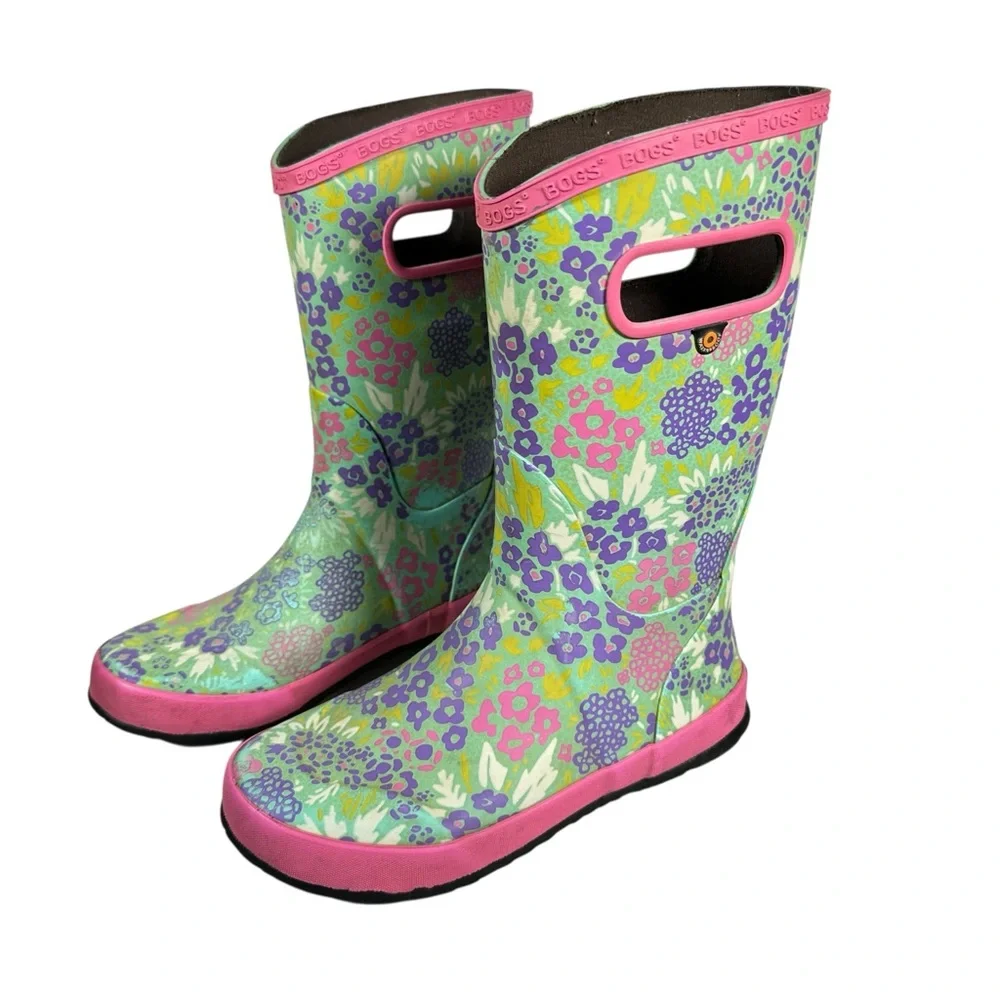BOGS Pull-on Rubber Rain Boots in floral print